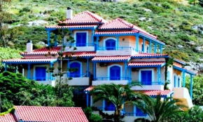 Гостиница Corina Apartments  Сития